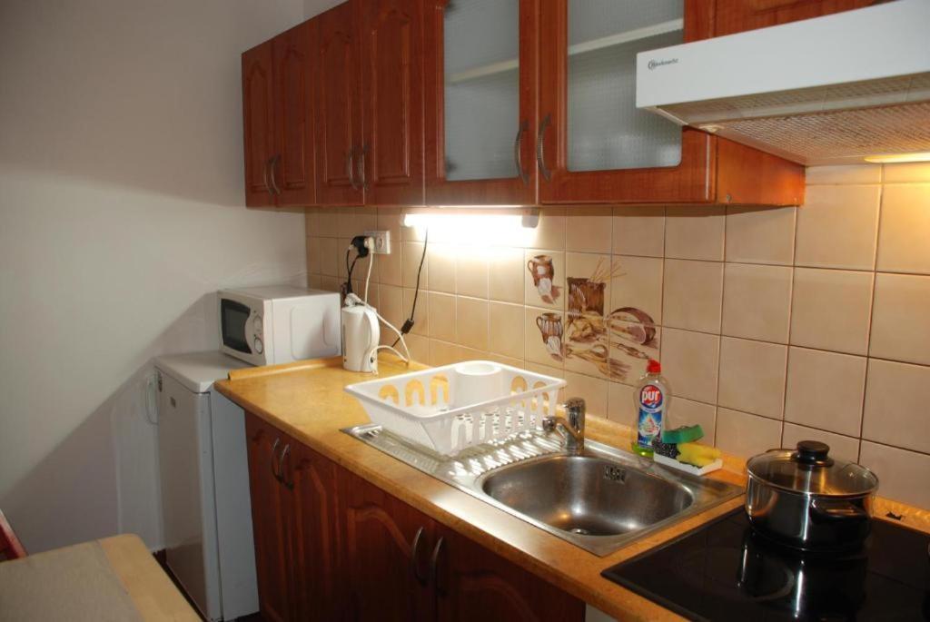 Apartments Spolkova Brno Esterno foto