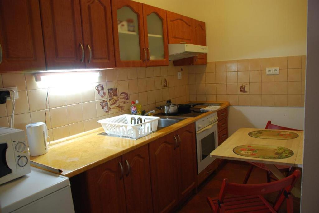 Apartments Spolkova Brno Esterno foto
