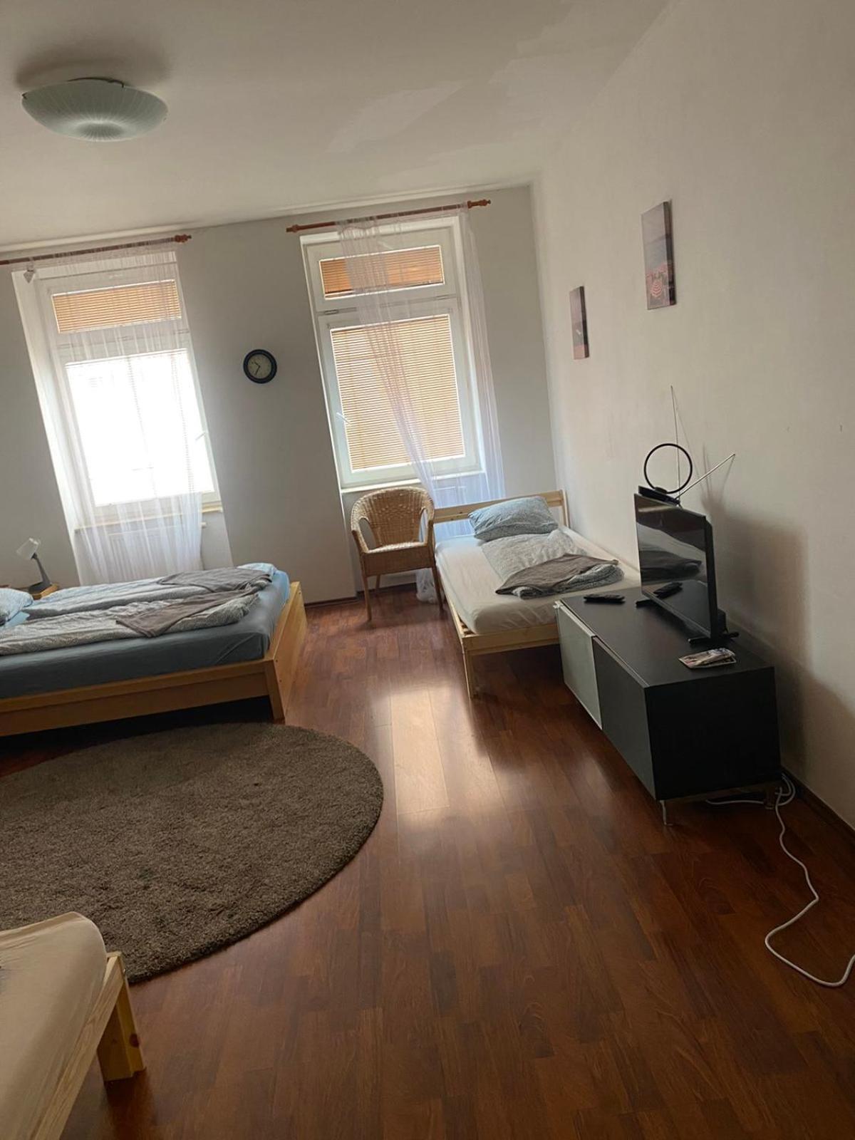 Apartments Spolkova Brno Esterno foto